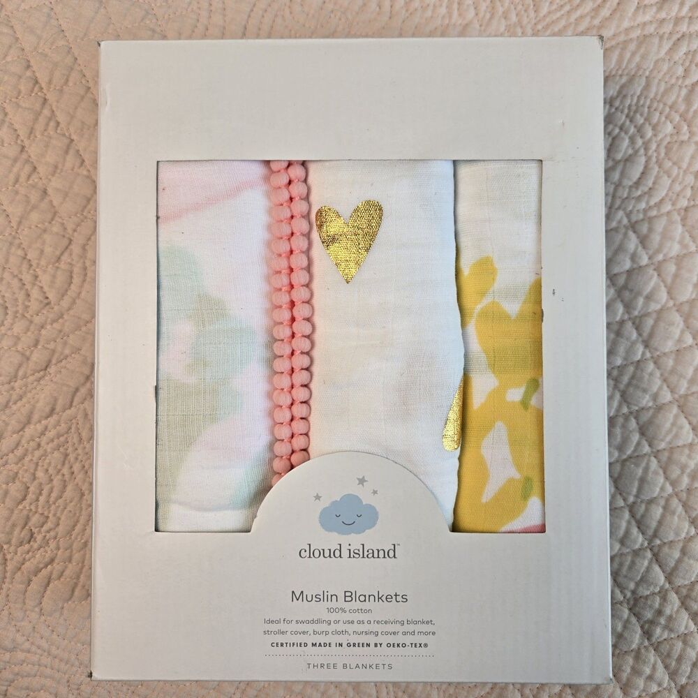 Cloud Island Muslin Swaddle Blankets 3 Pack 100% Cotton Hearts Pom Trim NWT Baby